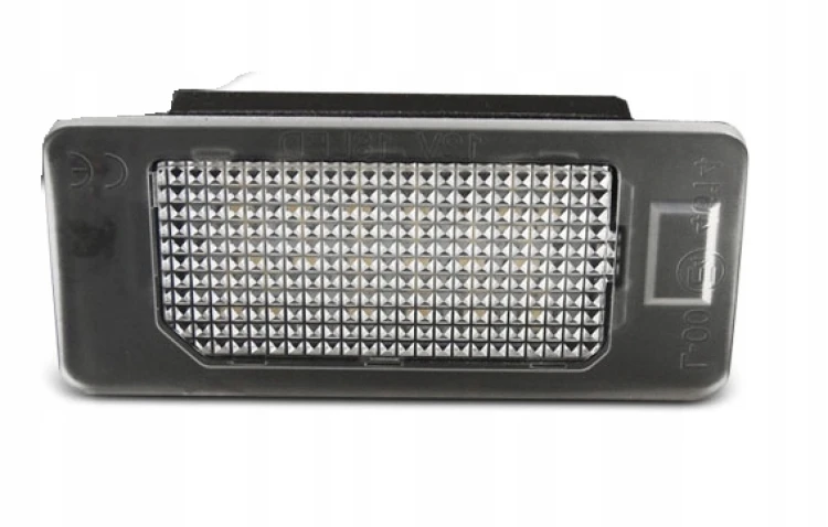 OŚWIETLENIE REJESTRACJI LED BMW E88 CABRIO (07-11)