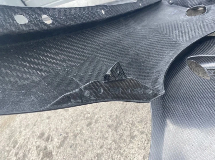 BŁOTNIKI POSZERZENIA BMW M3 E90 E92 E93 CARBON