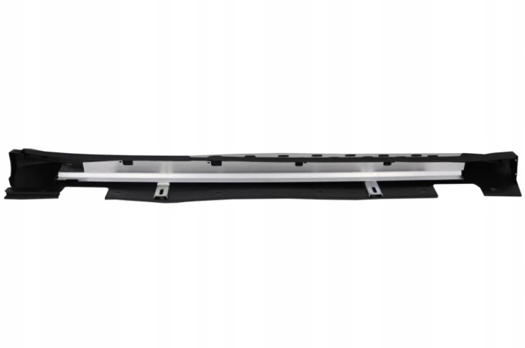STOPNIE PROGOWE MERCEDES GLA CLASS X156 (2014-UP)