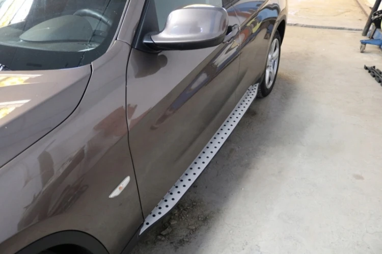 STOPNIE PROGOWE PROGI BMW X1 E84 (09-14) ALUMINIUM