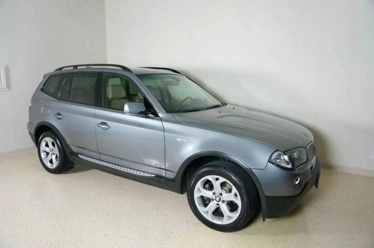 STOPNIE PROGOWE PROGI BMW X3 E83 (04-10) ALUMINIUM