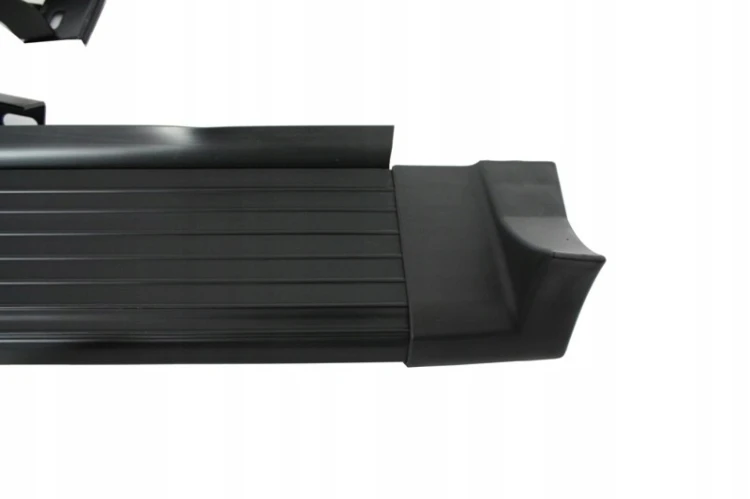 STOPNIE PROGOWE TOYOTA RAV4 XA40 (2013-2018)