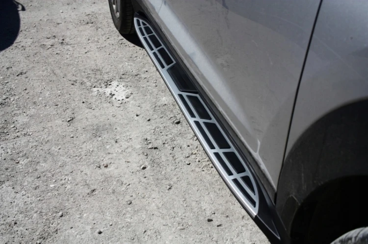 PROGI STOPNIE PROGOWE HYUNDAI TUCSON III (15-18)