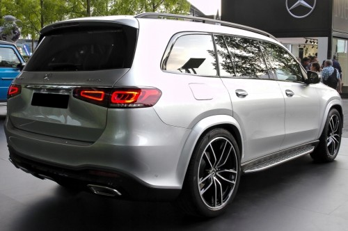 STOPNIE PROGOWE PROGI MERCEDES GLS X167 2020+