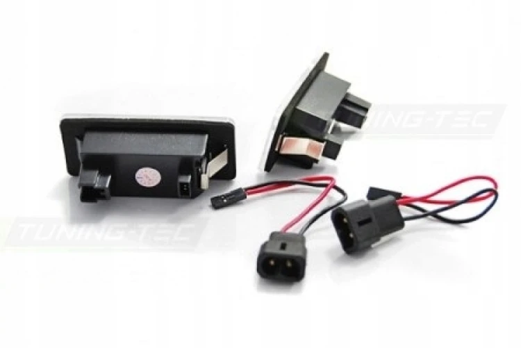 OŚWIETLENIE REJESTRACJI LED BMW E82 COUPE (07-11)
