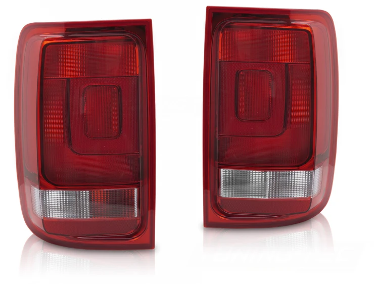 LAMPY TYLNE ŻARÓWKOWE RED WHITE VW AMAROK 09-12