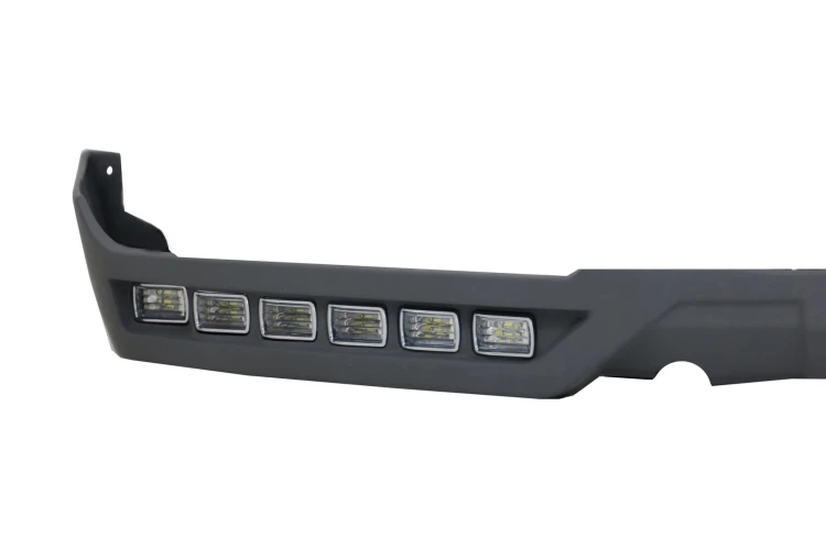 DOKŁADKA PRZEDNIEGO ZDERZAKA LED DRL MERCEDES KLASY G W463 G63 G65 13-17