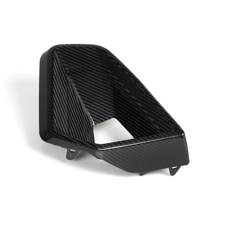 WLOTY W PRZEDNIM ZDERZAKU DOLNE M-PERFORMANCE STYLE DO BMW X5 G05 CARBON