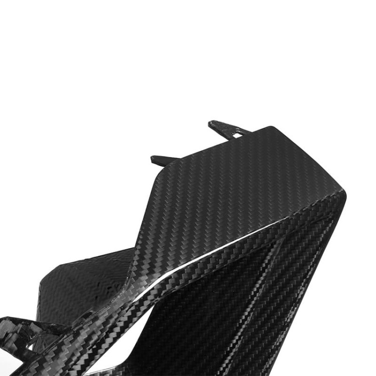 WLOTY W PRZEDNIM ZDERZAKU DOLNE M-PERFORMANCE STYLE DO BMW X5 G05 CARBON