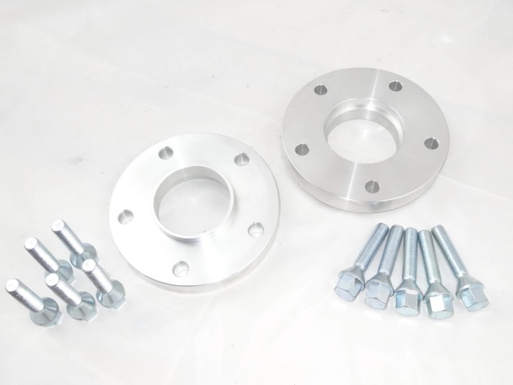 DYSTANSE 20mm 5x120mm + 10 ŚRUB M12x1,5 DO BMW